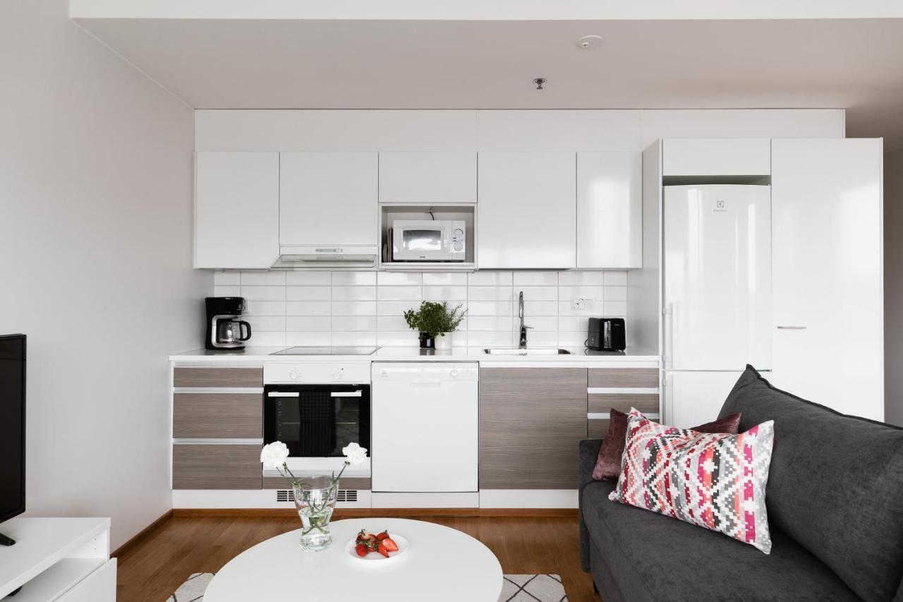 Sleepwell Apartments Itaekeskus, Close To Metro 헬싱키 외부 사진