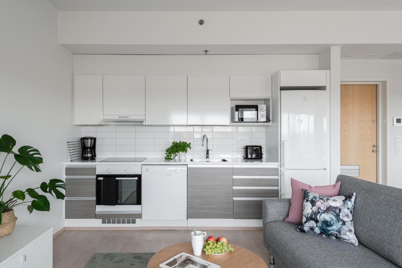 Sleepwell Apartments Itaekeskus, Close To Metro 헬싱키 외부 사진